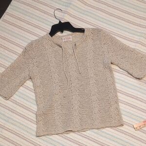 🌼Beige Knit Sweater with Drawstring